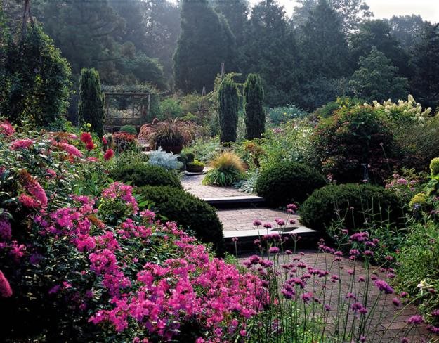 Wave Hill, New York Garden
Garden Design
Calimesa, CA